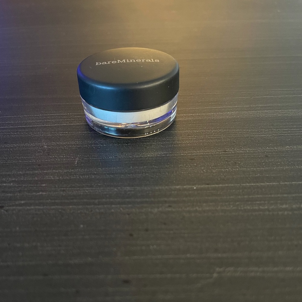 BareMinerals Moonlit
Loose Powder Eyeshadow
